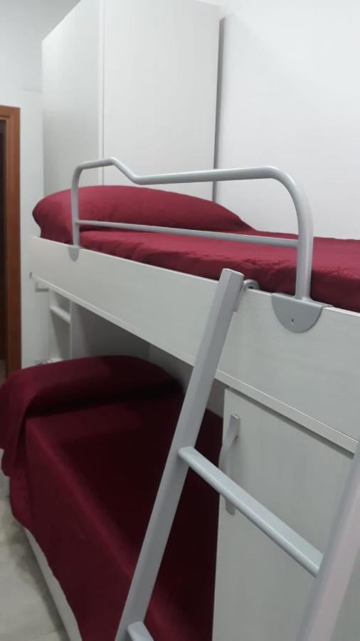 B&B Infinity Νάπολη Εξωτερικό φωτογραφία